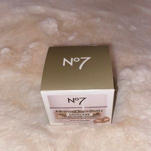 Boots No7 Squaline